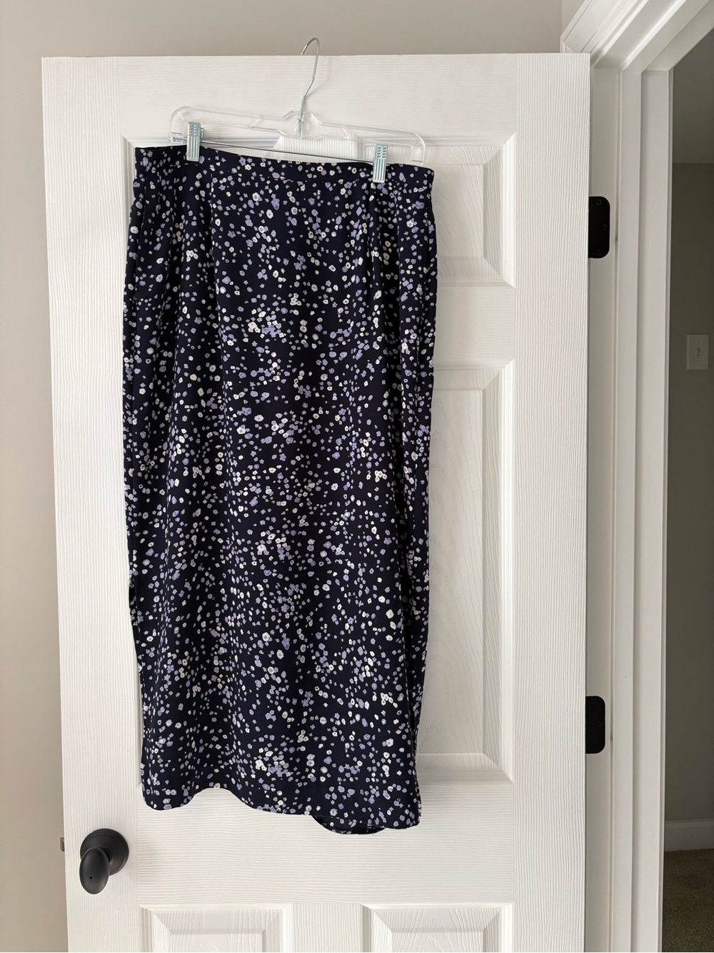 Pendleton Navy, lavender and and White Ditsy Floral Midi Skirt